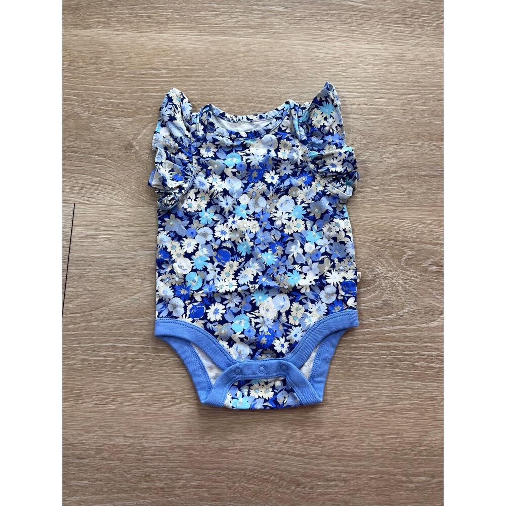 Gap Sleeveless Ruffle Bodysuit - 0-3 months